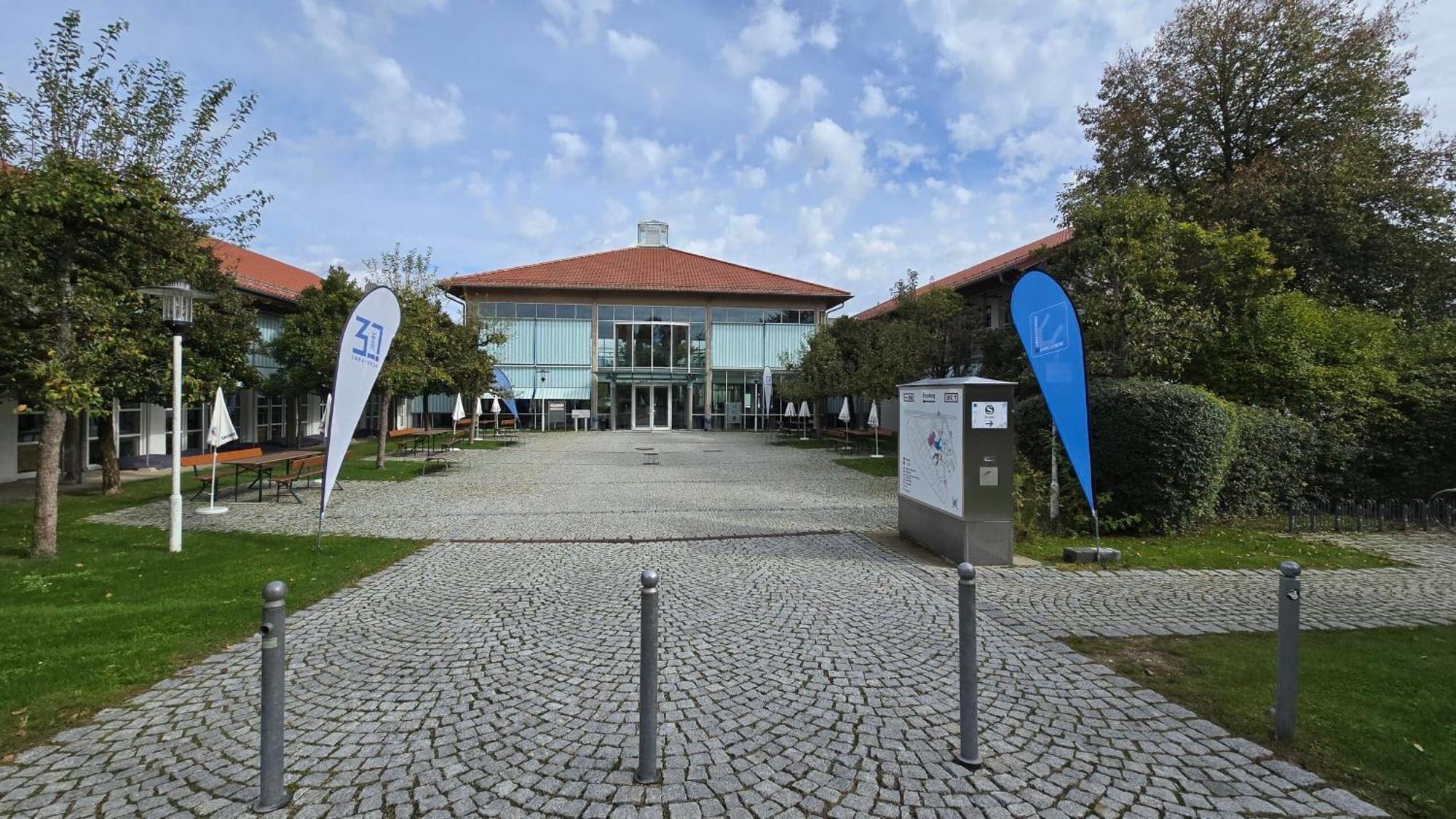 Sportschule Oberhaching Hotel Ngoại thất bức ảnh